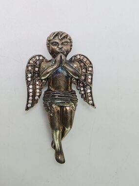 Vintage Danbury Mint Signed DM Praying Cherub Angel Pendant Silver Plated Patina